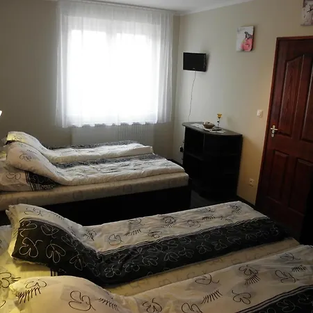 Apartment Eplenyi Apartmanhaz *
