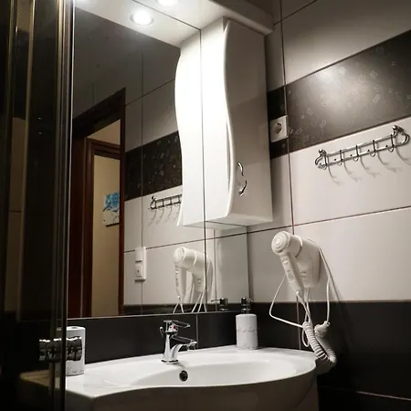 Eplenyi Apartmanhaz דירה