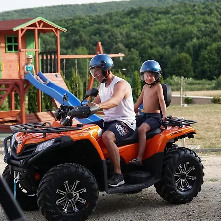 דירה Eplenyi Apartmanhaz Eplény