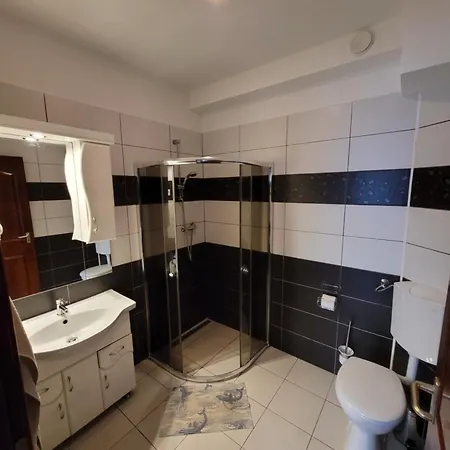 דירה Eplenyi Apartmanhaz *