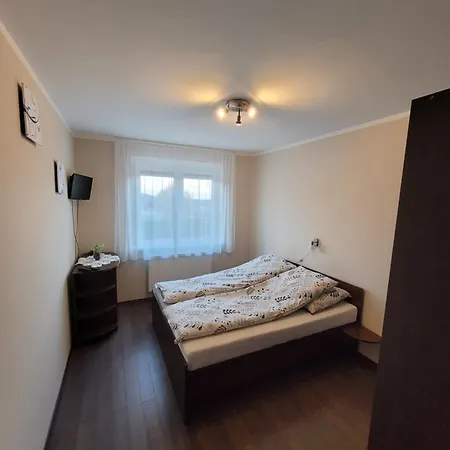 Apartment Eplenyi Apartmanhaz