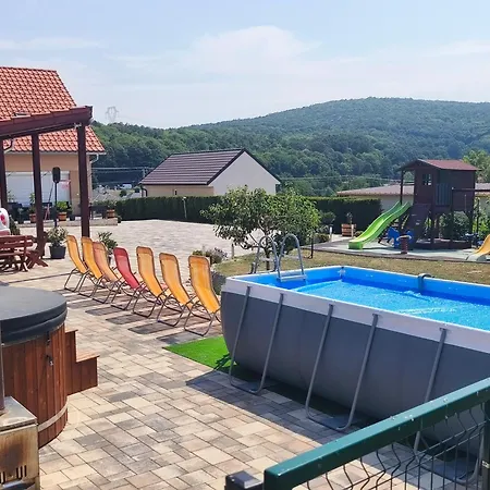 Eplenyi Apartmanhaz Daire *