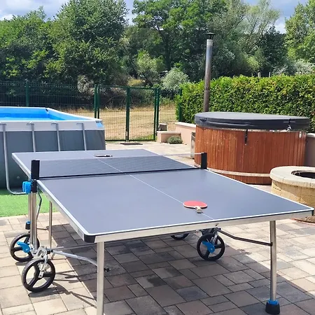 Daire Eplenyi Apartmanhaz Eplény
