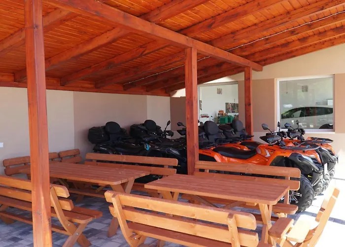 Eplenyi Apartmanhaz Lägenhet