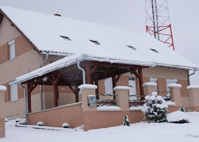 Eplenyi Apartmanhaz * Eplény